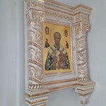 Фаянсовый киот для храма