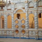 Иконостас в храм