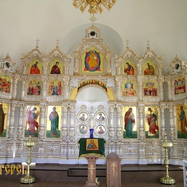 Фаянсовый иконостас храма во имя Прокопия Устюжского в Новокузнецке (с. Недорезово) Кемеровской области