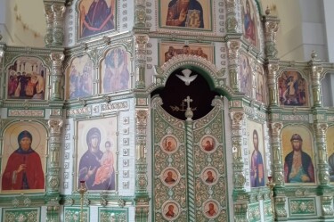 Иконостас в г. Барнаул