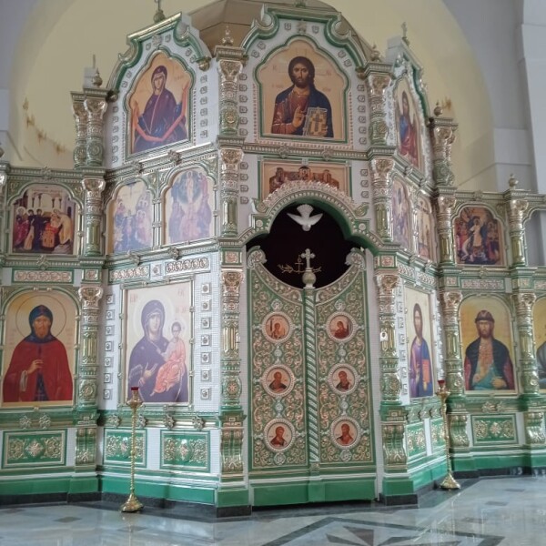 Иконостас в г. Барнаул