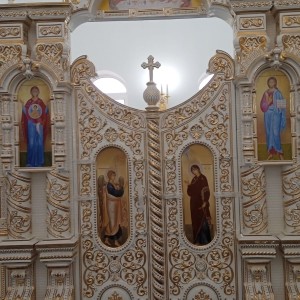 Фаянсовые врата с золотом