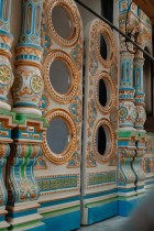 Фаянсовые врата
