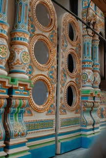 Фаянсовые врата